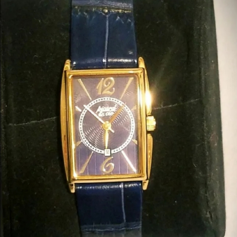 NWT Picard & Cie Women's Gold Watch Navy Blue Faux Croc Textured Band!